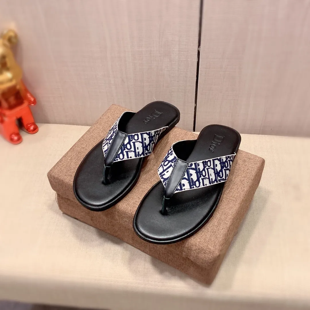 Slippers: New model factory price 220: 🎩🎩🔥🔥《Dior* 》【High·Version】Series of slippers, top purchasing agent🔍🔍Men's 2020 counters are on sale at the same time, imported from Italy, original selected cowhide, exquisite workmanship,), sole: (super comfortable) original factory special supply Original sole, ⚠️Exclusive double-layer movable molded sole, super comfortable⚠️, real shot 🎬The real thing is more beautiful🔍🔍original quality, you can go in and out of the counter at will, 266 positive code 38-44, long-term availability